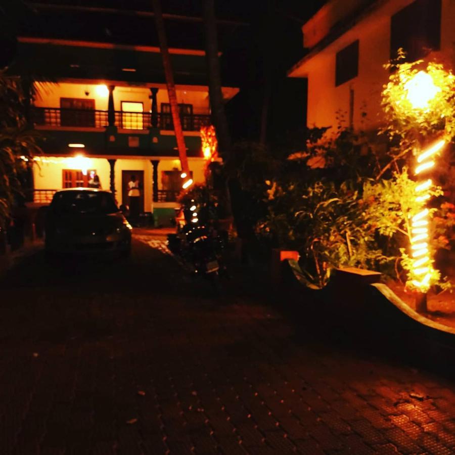 Happy Buddha Homestay Varkala Esterno foto