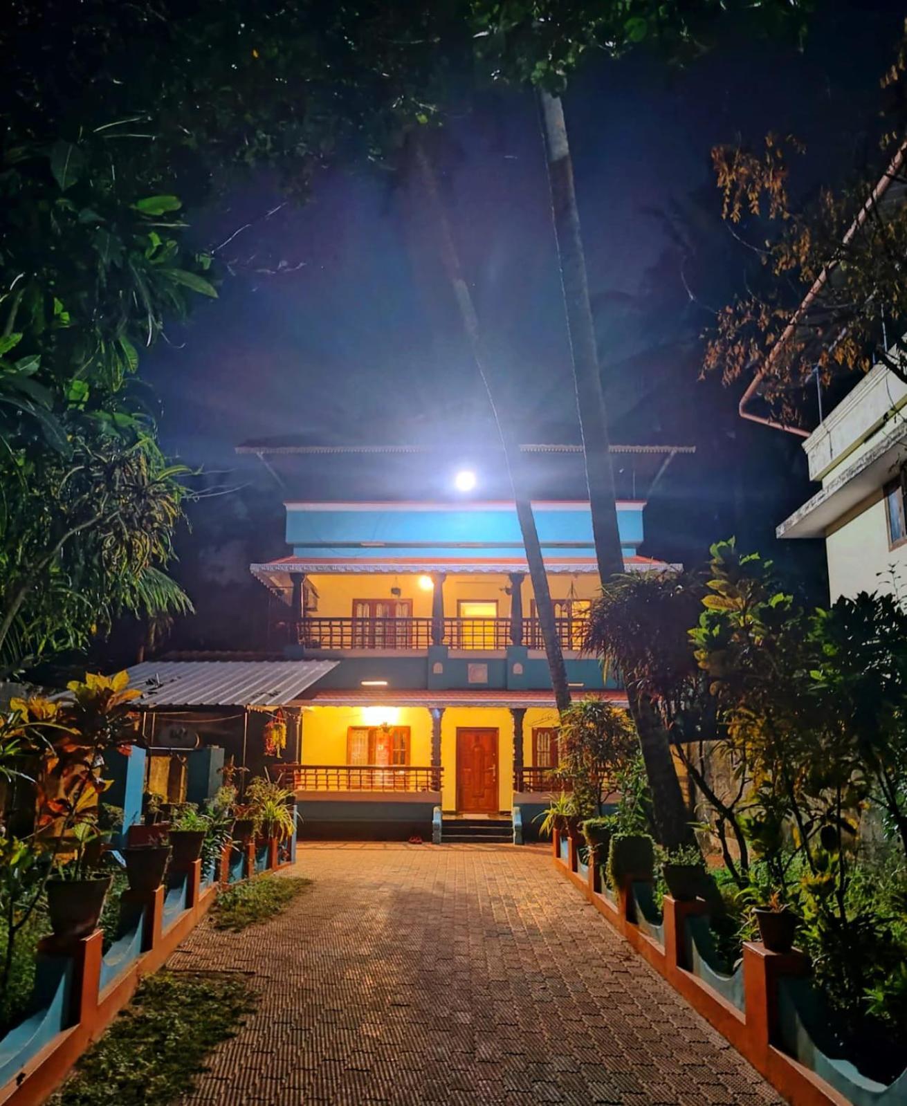 Happy Buddha Homestay Varkala Esterno foto